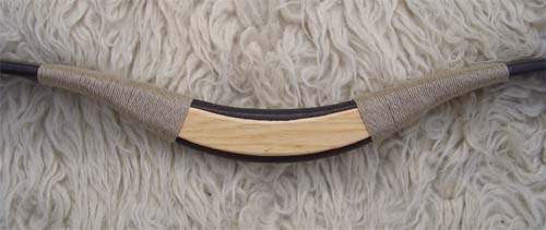 BEAR (MEDVE) - HUNGARIAN TRADITIONAL RECURVE BOW FROM KASSAI